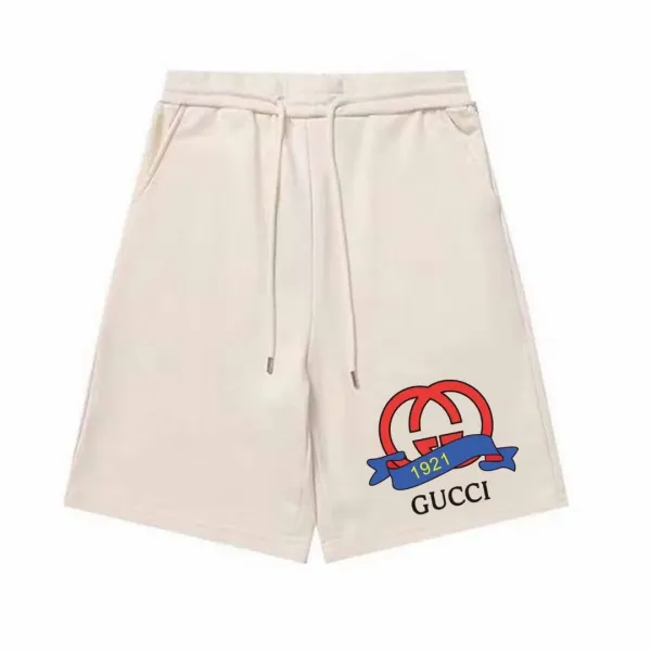 【GUCCI 公式旗艦店】クッチ ショートパンツ ご好評に付き再入荷! 【GUCCI 公式旗艦店】クッチ ショートパンツ ご好評に付き再入荷!