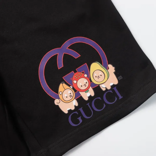 【GUCCI 公式旗艦店】クッチ ショートパンツ ご好評に付き再入荷! 【GUCCI 公式旗艦店】クッチ ショートパンツ ご好評に付き再入荷!