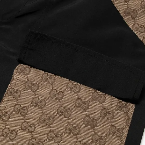 【GUCCI公式旗艦店】クッチ  ショートパンツ  ご好評に付き再入荷！