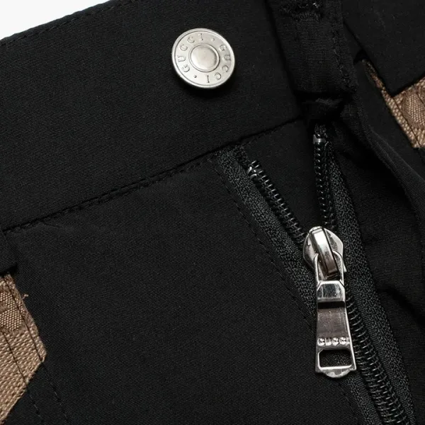 【GUCCI公式旗艦店】クッチ  ショートパンツ  ご好評に付き再入荷！