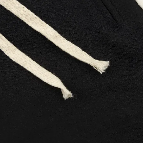 【GUCCI公式旗艦店】クッチ ショートパンツ ご好評に付き再入荷! 【GUCCI公式旗艦店】クッチ ショートパンツ ご好評に付き再入荷!