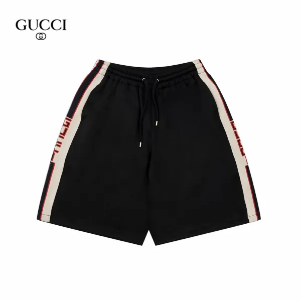 【GUCCI公式旗艦店】クッチ ショートパンツ ご好評に付き再入荷! 【GUCCI公式旗艦店】クッチ ショートパンツ ご好評に付き再入荷!