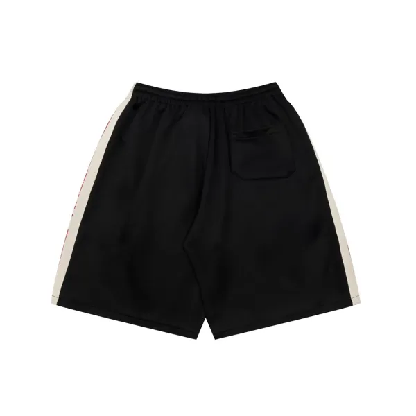 【GUCCI公式旗艦店】クッチ ショートパンツ ご好評に付き再入荷! 【GUCCI公式旗艦店】クッチ ショートパンツ ご好評に付き再入荷!