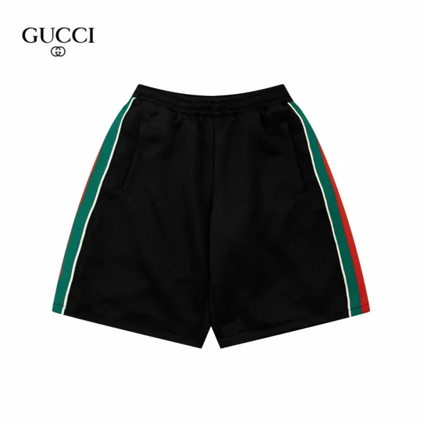 【GUCCI公式旗艦店】クッチ ショートパンツ ご好評に付き再入荷! 【GUCCI公式旗艦店】クッチ ショートパンツ ご好評に付き再入荷!