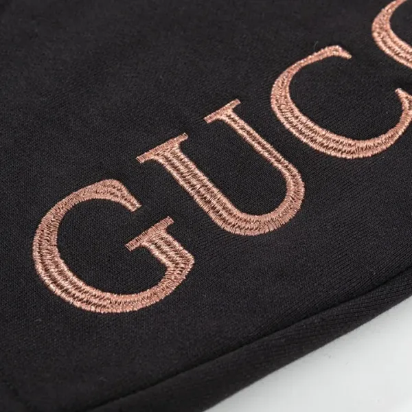【GUCCI公式旗艦店】クッチ  ショートパンツ  ご好評に付き再入荷！