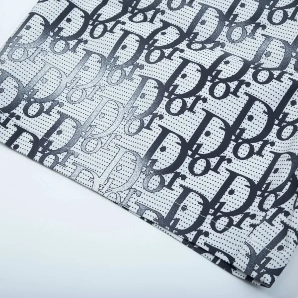 【DIOR 公式旗艦店】ディオール ショートパンツご好評に付き再入荷!250225 【DIOR 公式旗艦店】ディオール ショートパンツご好評に付き再入荷!250225