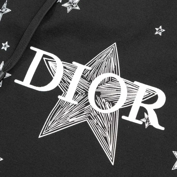 【DIOR 公式旗艦店】ディオール ショートパンツご好評に付き再入荷!250225 【DIOR 公式旗艦店】ディオール ショートパンツご好評に付き再入荷!250225