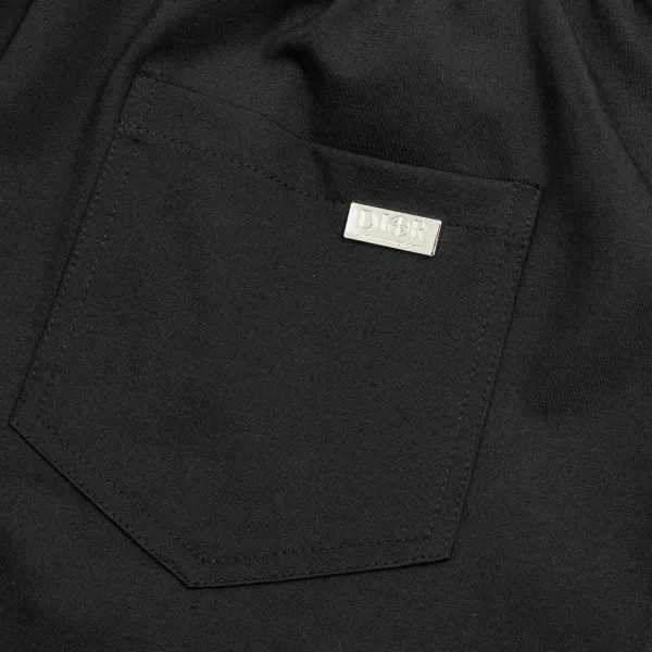 【DIOR 公式旗艦店】ディオール ショートパンツご好評に付き再入荷!250225 【DIOR 公式旗艦店】ディオール ショートパンツご好評に付き再入荷!250225