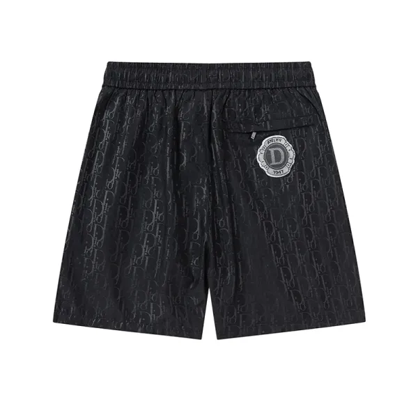 【DIOR 公式旗艦店】ディオール ショートパンツご好評に付き再入荷!250225 【DIOR 公式旗艦店】ディオール ショートパンツご好評に付き再入荷!250225