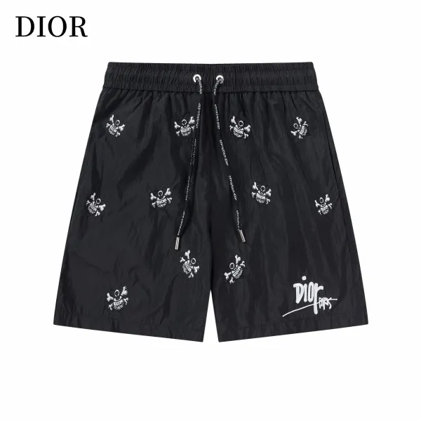 【DIOR  公式旗艦店】ディオール ショートパンツご好評に付き再入荷！250225