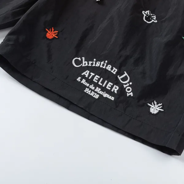【DIOR 公式旗艦店】ディオール ショートパンツご好評に付き再入荷!250225 【DIOR 公式旗艦店】ディオール ショートパンツご好評に付き再入荷!250225