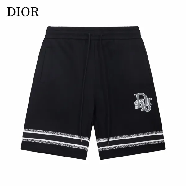 【DIOR 公式旗艦店】ディオール ショートパンツご好評に付き再入荷!250225 【DIOR 公式旗艦店】ディオール ショートパンツご好評に付き再入荷!250225