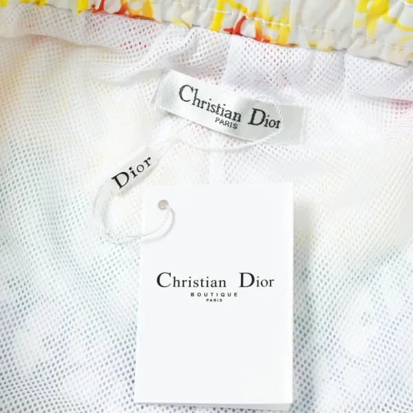 【DIOR 公式旗艦店】ディオール ショートパンツ ご好評に付き再入荷 240718 【DIOR 公式旗艦店】ディオール ショートパンツ ご好評に付き再入荷 240718