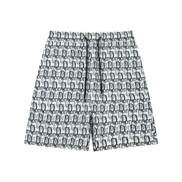 【DIOR 公式旗艦店】ディオール ショートパンツ ご好評に付き再入荷! 【DIOR 公式旗艦店】ディオール ショートパンツ ご好評に付き再入荷!