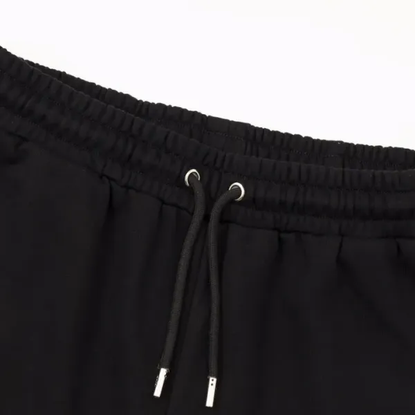 【DIOR 公式旗艦店】ディオール ショートパンツ ご好評に付き再入荷! 【DIOR 公式旗艦店】ディオール ショートパンツ ご好評に付き再入荷!