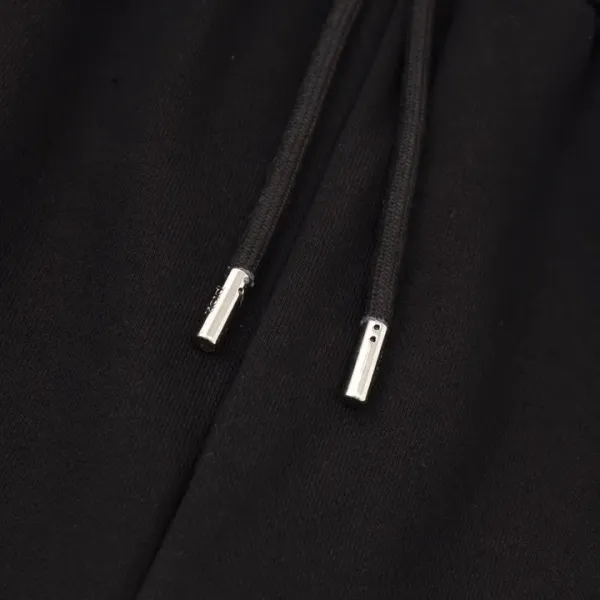 【DIOR 公式旗艦店】ディオール ショートパンツ ご好評に付き再入荷! 【DIOR 公式旗艦店】ディオール ショートパンツ ご好評に付き再入荷!