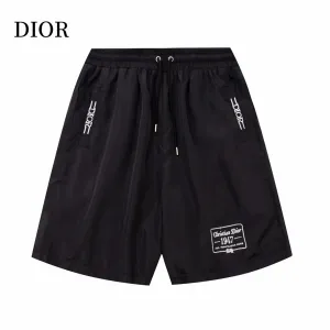 【DIOR 公式旗艦店】ディオール ショートパンツ ご好評に付き再入荷! 【DIOR 公式旗艦店】ディオール ショートパンツ ご好評に付き再入荷!