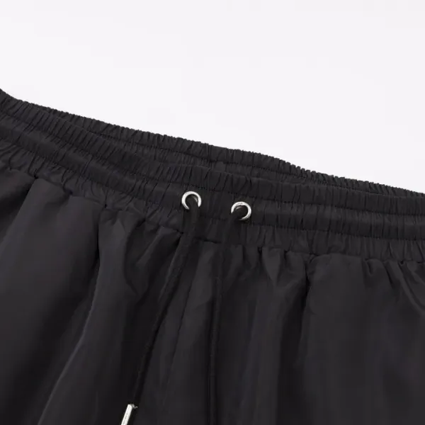 【DIOR 公式旗艦店】ディオール ショートパンツ ご好評に付き再入荷! 【DIOR 公式旗艦店】ディオール ショートパンツ ご好評に付き再入荷!
