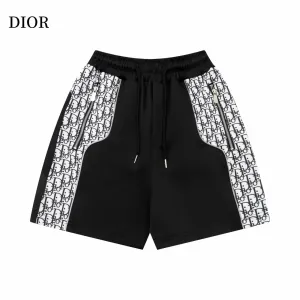 【DIOR 公式旗艦店】ディオール ショートパンツご好評に付き再入荷! 【DIOR 公式旗艦店】ディオール ショートパンツご好評に付き再入荷!