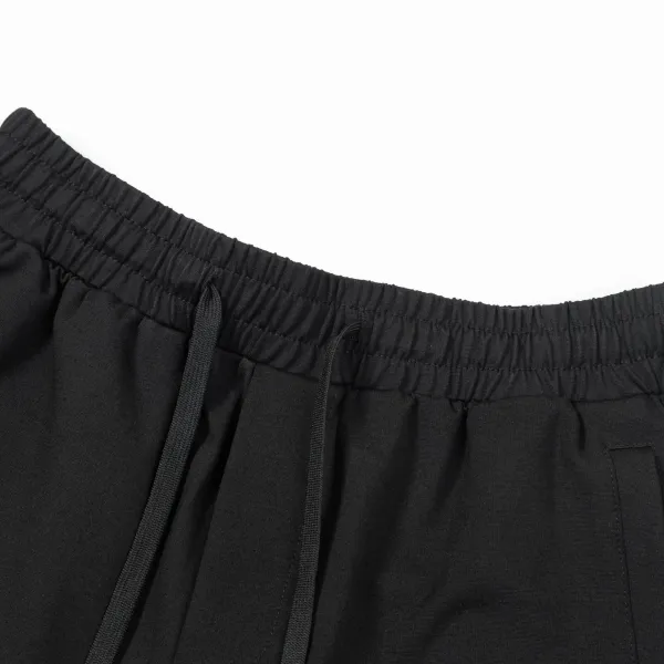 【BURBERRY  公式旗艦店】バーバリー  ショートパンツご好評に付き再入荷！250226