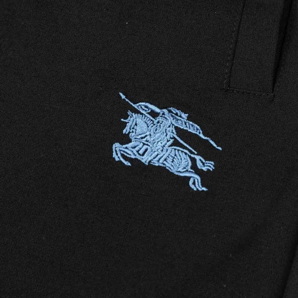 【BURBERRY  公式旗艦店】バーバリー  ショートパンツご好評に付き再入荷！250226