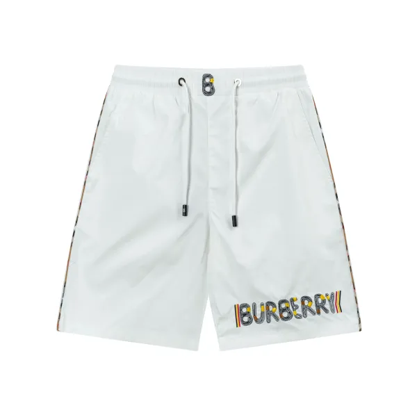 【BURBERRY  公式旗艦店】バーバリー  ショートパンツご好評に付き再入荷！250226