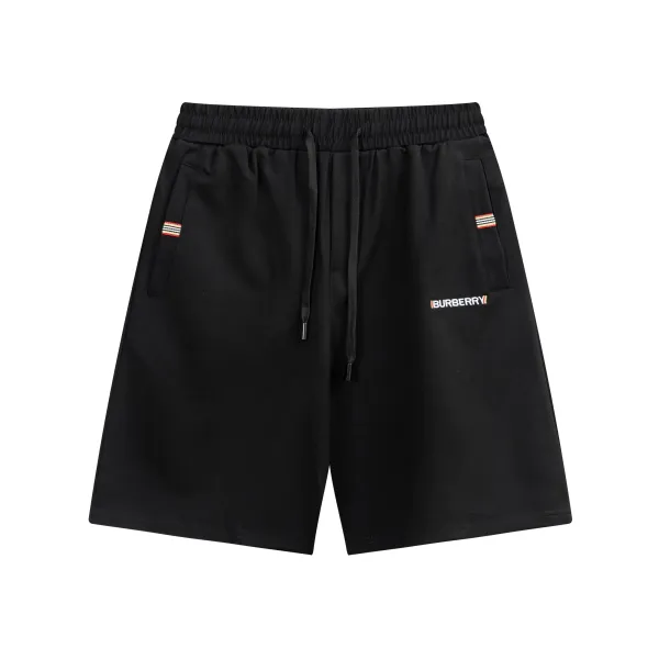 【BURBERRY 公式旗艦店】バーバリー ショートパンツご好評に付き再入荷!250226 【BURBERRY 公式旗艦店】バーバリー ショートパンツご好評に付き再入荷!250226