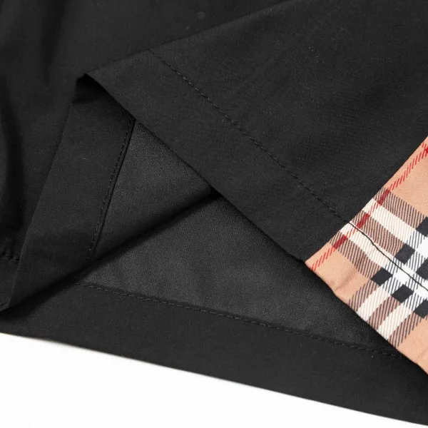 【BURBERRY 公式旗艦店】バーバリー ショートパンツご好評に付き再入荷!250226 【BURBERRY 公式旗艦店】バーバリー ショートパンツご好評に付き再入荷!250226