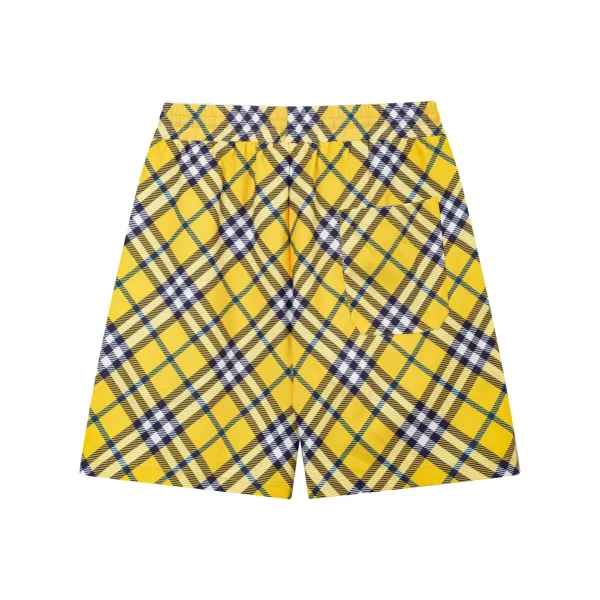【BURBERRY 公式旗艦店】バーバリー ショートパンツご好評に付き再入荷 24627 【BURBERRY 公式旗艦店】バーバリー ショートパンツご好評に付き再入荷 24627