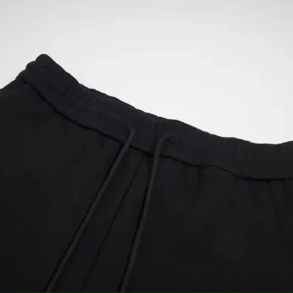 【BURBERRY 公式旗艦店】バーバリー ショートパンツ ご好評に付き再入荷! 【BURBERRY 公式旗艦店】バーバリー ショートパンツ ご好評に付き再入荷!