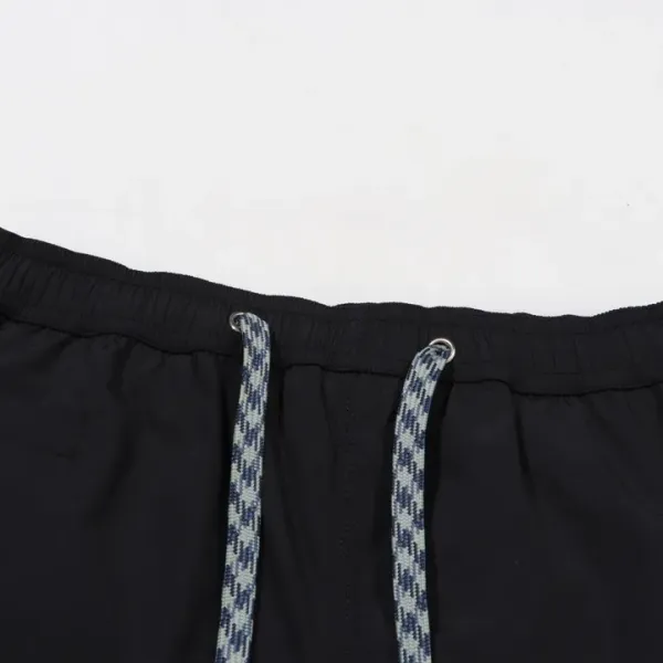 【BURBERRY  公式旗艦店】バーバリー ショートパンツご好評に付き再入荷！