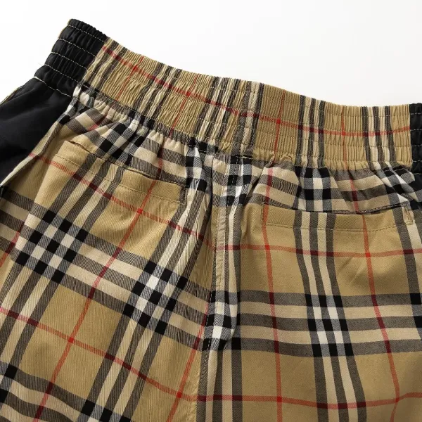 【BURBERRY 公式旗艦店】バーバリー ショートパンツ ご好評に付き再入荷! 【BURBERRY 公式旗艦店】バーバリー ショートパンツ ご好評に付き再入荷!