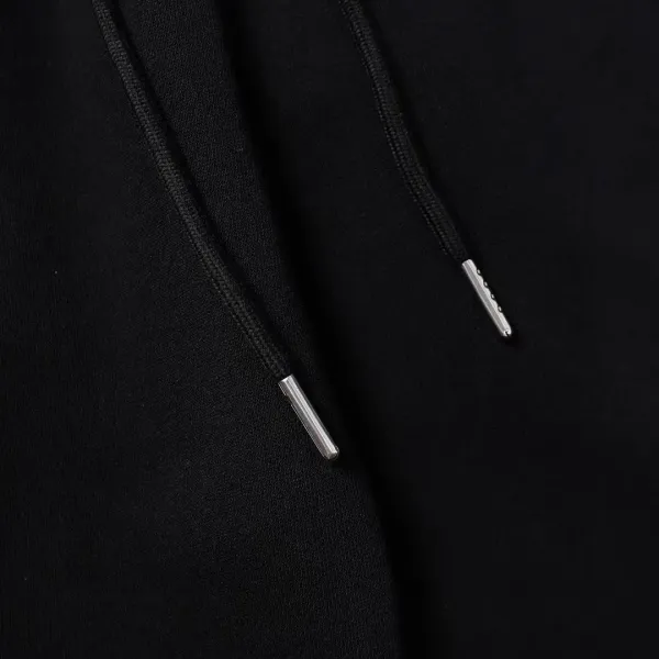 【BURBERRY 公式旗艦店】バーバリー ショートパンツ ご好評に付き再入荷! 【BURBERRY 公式旗艦店】バーバリー ショートパンツ ご好評に付き再入荷!