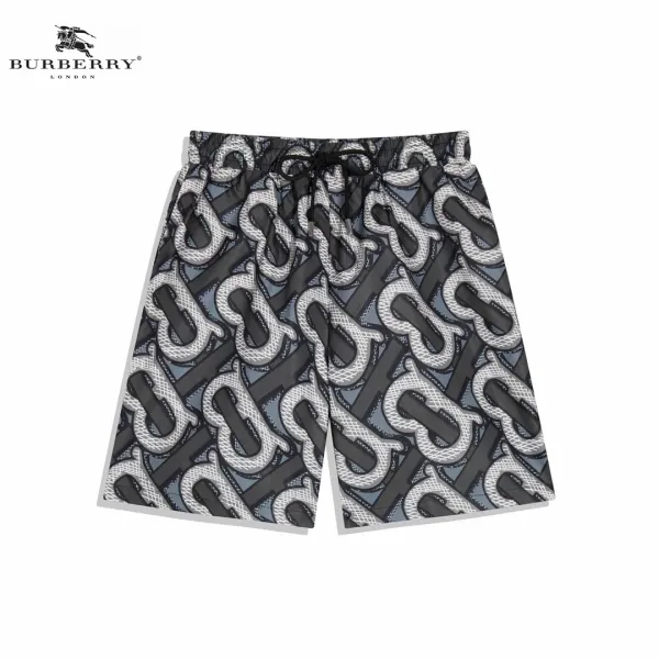 【BURBERRY 公式旗艦店】 バーバリー ショートパンツ ご好評に付き再入荷! 【BURBERRY 公式旗艦店】 バーバリー ショートパンツ ご好評に付き再入荷!