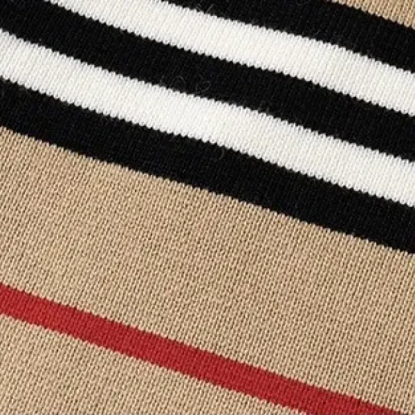 【BURBERRY  公式旗艦店】バーバリー  ショートパンツ  ご好評に付き再入荷！