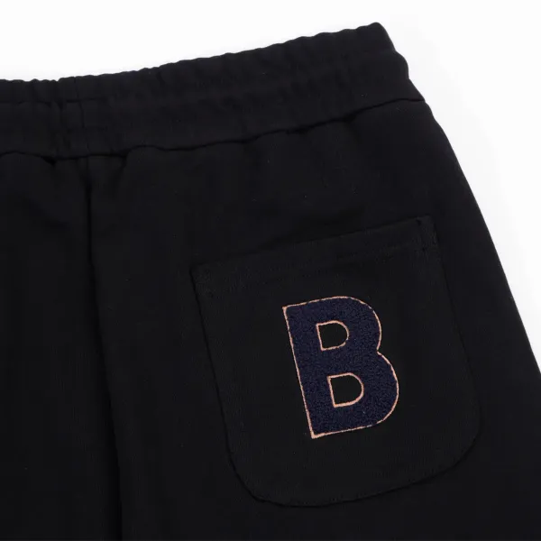 【BURBERRY 公式旗艦店】バーバリー ショートパンツ ご好評に付き再入荷! 【BURBERRY 公式旗艦店】バーバリー ショートパンツ ご好評に付き再入荷!