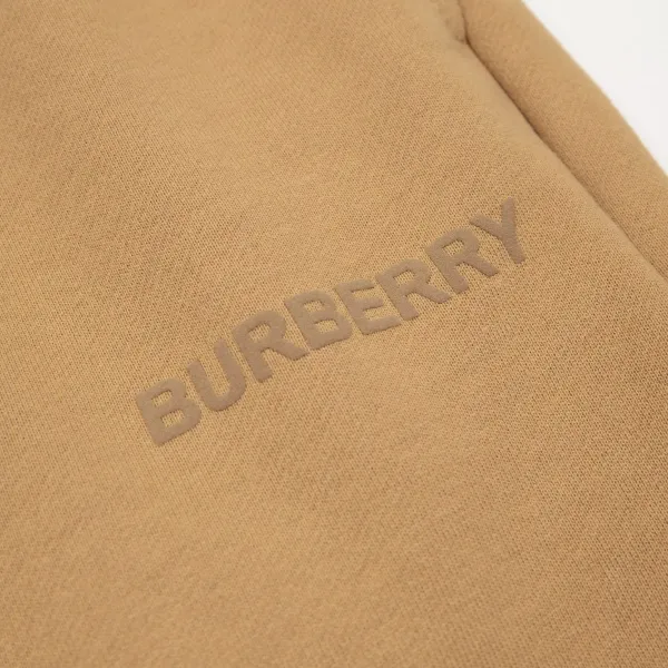 【BURBERRY  公式旗艦店】バーバリー  ショートパンツ  ご好評に付き再入荷！