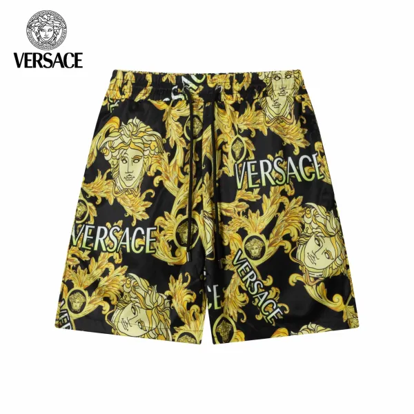 【VERSACE 公式旗艦店】ヴェルサーチ ショートパンツご好評に付き再入荷 24628 【VERSACE 公式旗艦店】ヴェルサーチ ショートパンツご好評に付き再入荷 24628