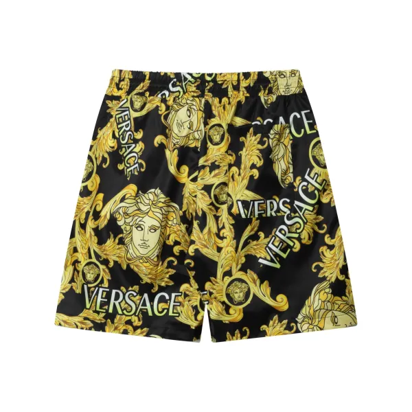 【VERSACE 公式旗艦店】ヴェルサーチ ショートパンツご好評に付き再入荷 24628 【VERSACE 公式旗艦店】ヴェルサーチ ショートパンツご好評に付き再入荷 24628