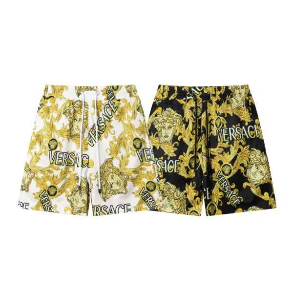 【VERSACE 公式旗艦店】ヴェルサーチ ショートパンツご好評に付き再入荷 24628 【VERSACE 公式旗艦店】ヴェルサーチ ショートパンツご好評に付き再入荷 24628
