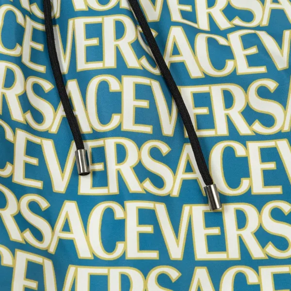 【VERSACE 公式旗艦店】ヴェルサーチ ショートパンツご好評に付き再入荷 24628 【VERSACE 公式旗艦店】ヴェルサーチ ショートパンツご好評に付き再入荷 24628