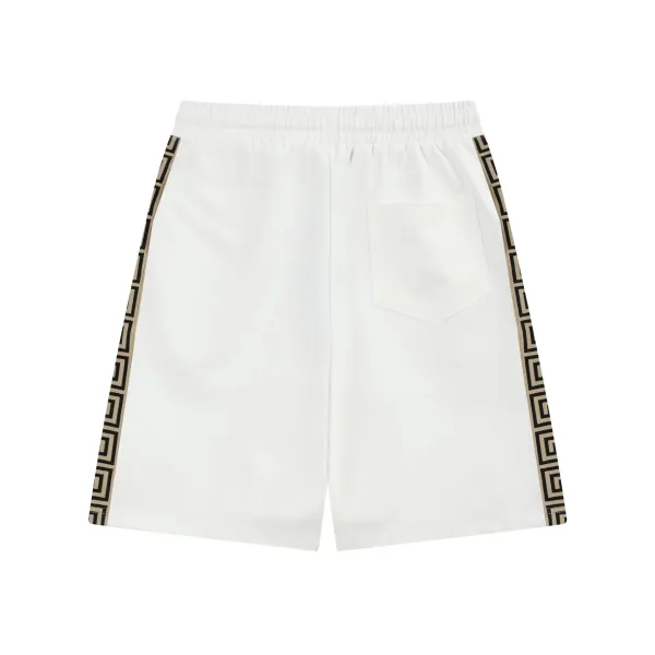 【VERSACE 公式旗艦店】ヴェルサーチ ショートパンツ ご好評に付き再入荷! 【VERSACE 公式旗艦店】ヴェルサーチ ショートパンツ ご好評に付き再入荷!