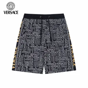 【VERSACE 公式旗艦店】ヴェルサーチ ショートパンツ ご好評に付き再入荷! 【VERSACE 公式旗艦店】ヴェルサーチ ショートパンツ ご好評に付き再入荷!