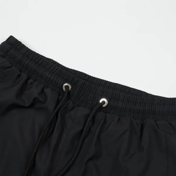 【LOEWE 公式旗艦店】ロエベ ショートパンツご好評に付き再入荷!250227 【LOEWE 公式旗艦店】ロエベ ショートパンツご好評に付き再入荷!250227