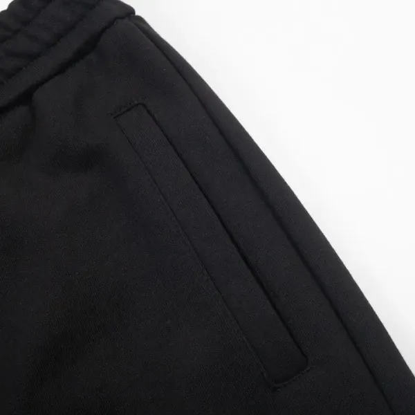 【LOEWE  公式旗艦店】ロエベ  ショートパンツご好評に付き再入荷！250227