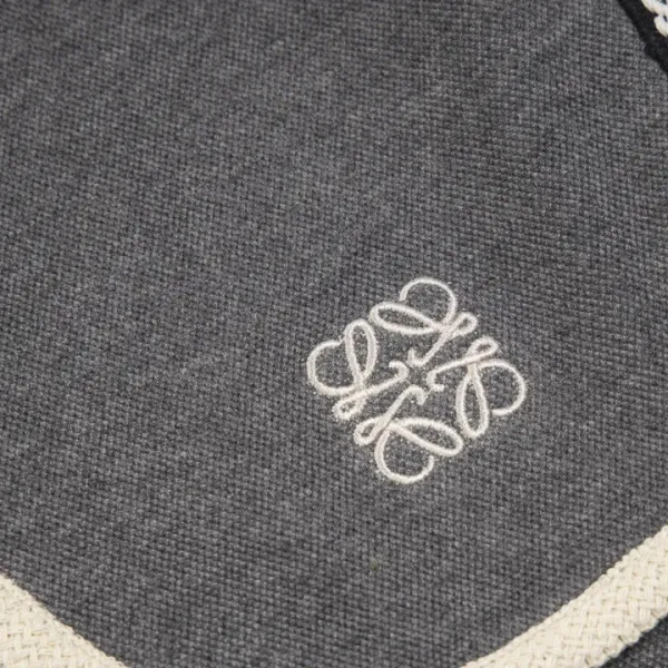 【LOEWE 公式旗艦店】ロエベ ショートパンツ ご好評に付き再入荷!24629 【LOEWE 公式旗艦店】ロエベ ショートパンツ ご好評に付き再入荷!24629