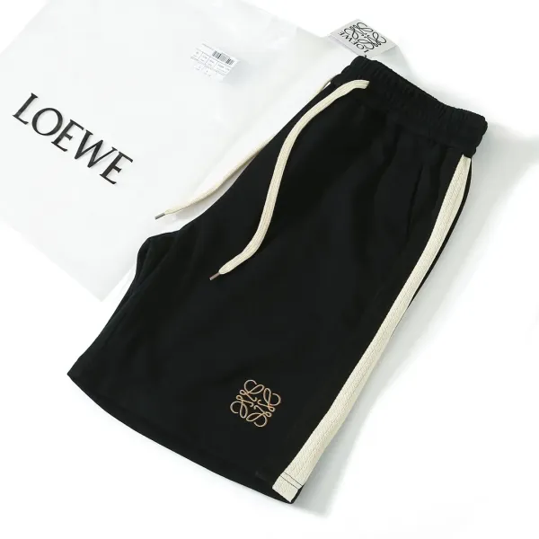 【LOEWE 公式旗艦店】ロエベ ショートパンツ ご好評に付き再入荷! 【LOEWE 公式旗艦店】ロエベ ショートパンツ ご好評に付き再入荷!