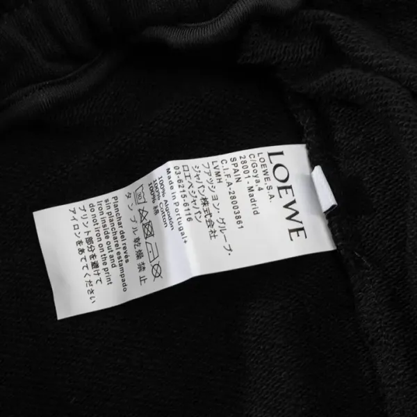 【LOEWE 公式旗艦店】ロエベ ショートパンツご好評に付き再入荷! 【LOEWE 公式旗艦店】ロエベ ショートパンツご好評に付き再入荷!