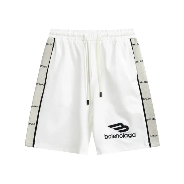 【BALENCIAGA 公式旗艦店】バレンシアガ ショートパンツご好評に付き再入荷!250227 【BALENCIAGA 公式旗艦店】バレンシアガ ショートパンツご好評に付き再入荷!250227
