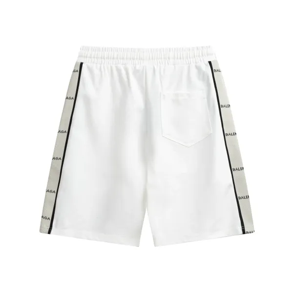 【BALENCIAGA 公式旗艦店】バレンシアガ ショートパンツご好評に付き再入荷!250227 【BALENCIAGA 公式旗艦店】バレンシアガ ショートパンツご好評に付き再入荷!250227